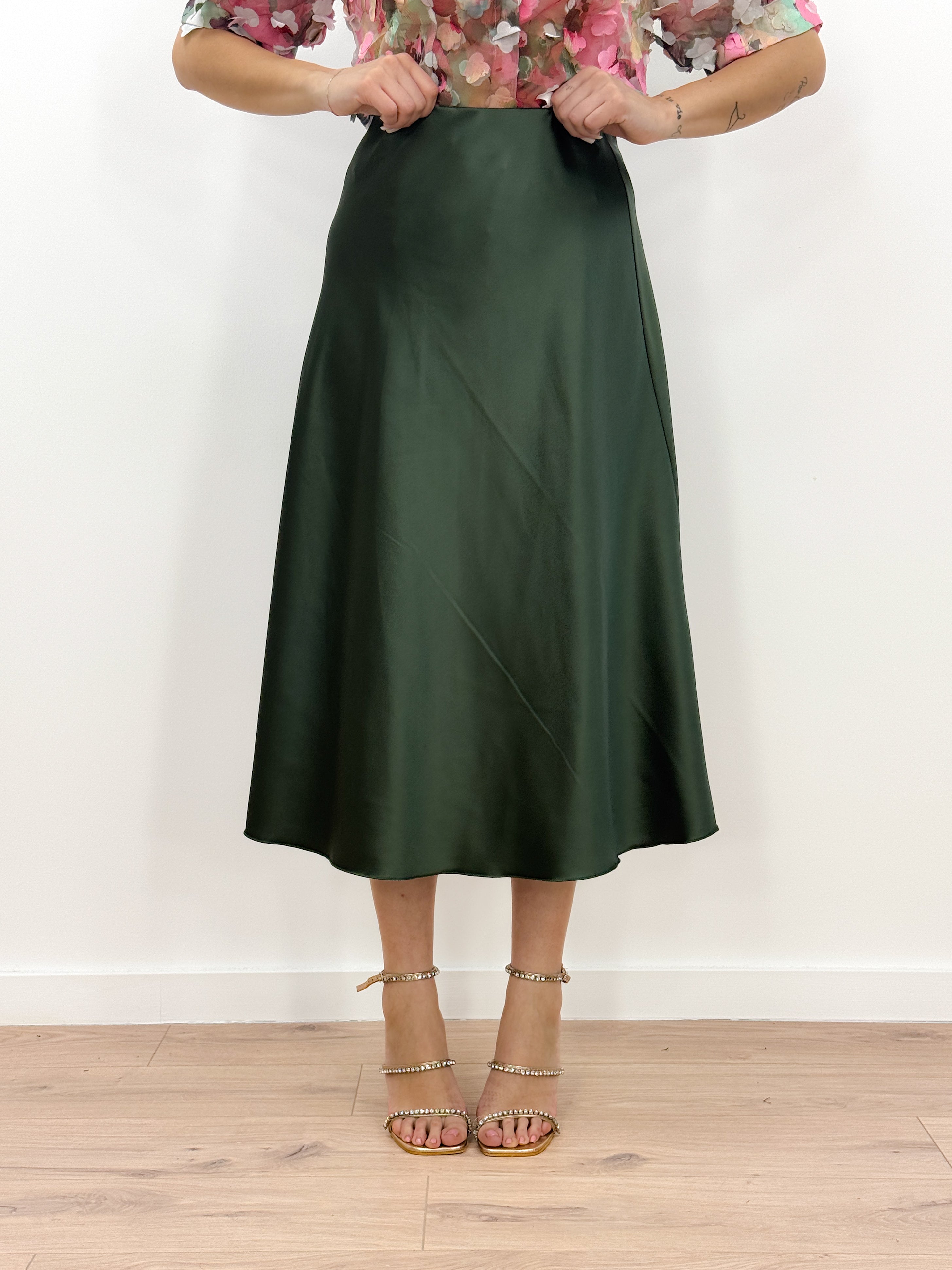 Gonna Satin VERDE MILITARE