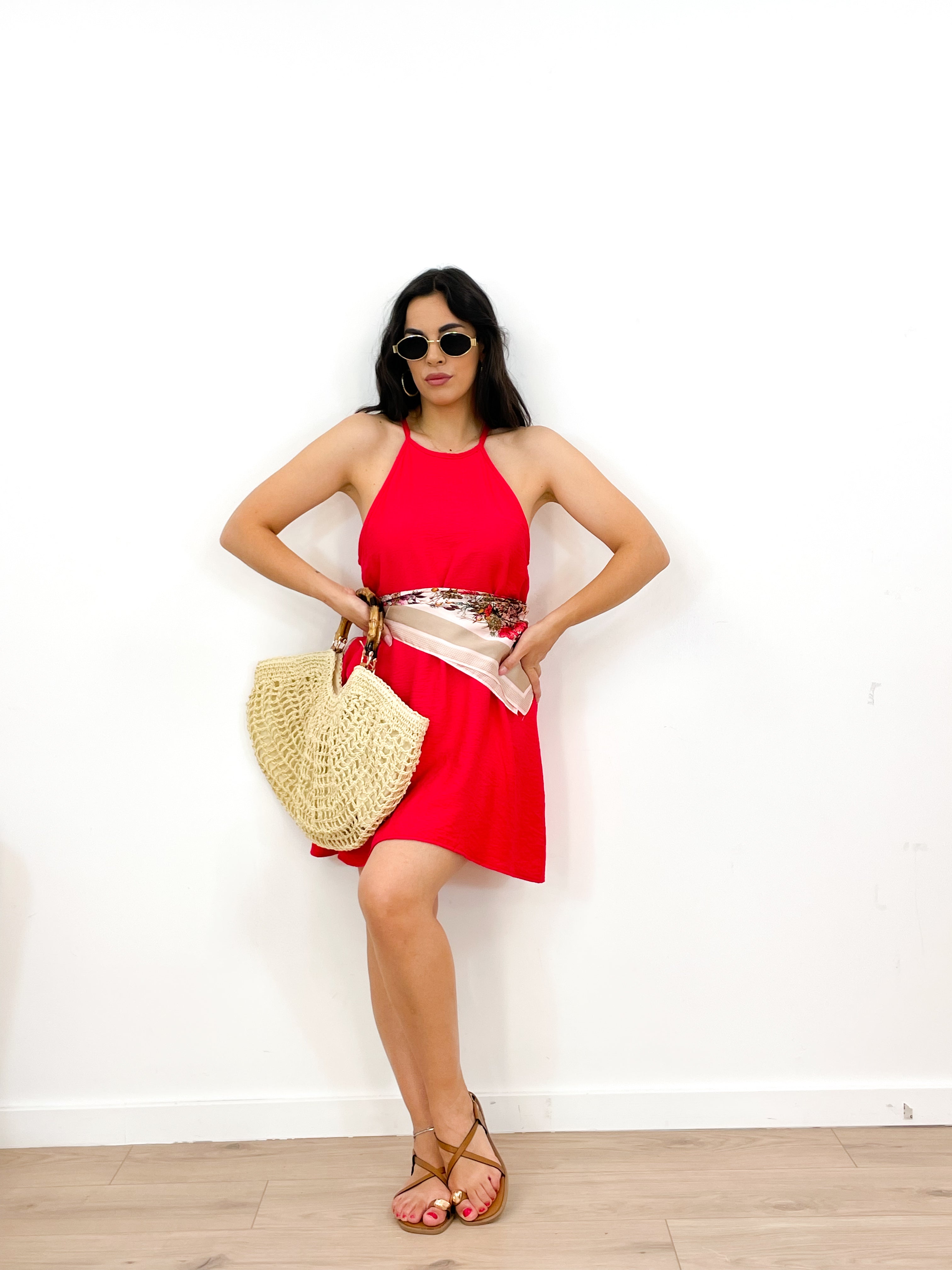 Abito minimal rosso
