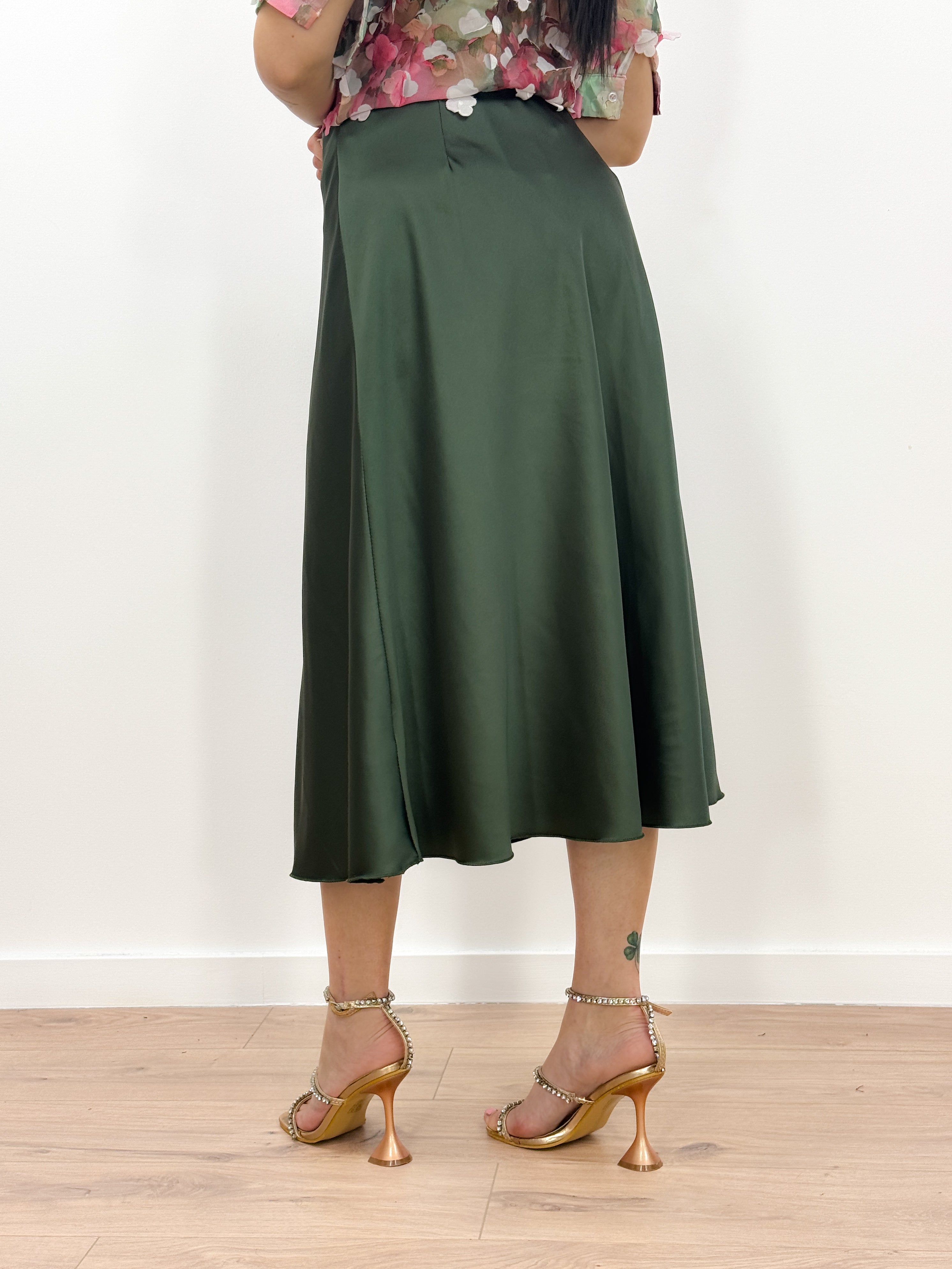 Gonna Satin VERDE MILITARE