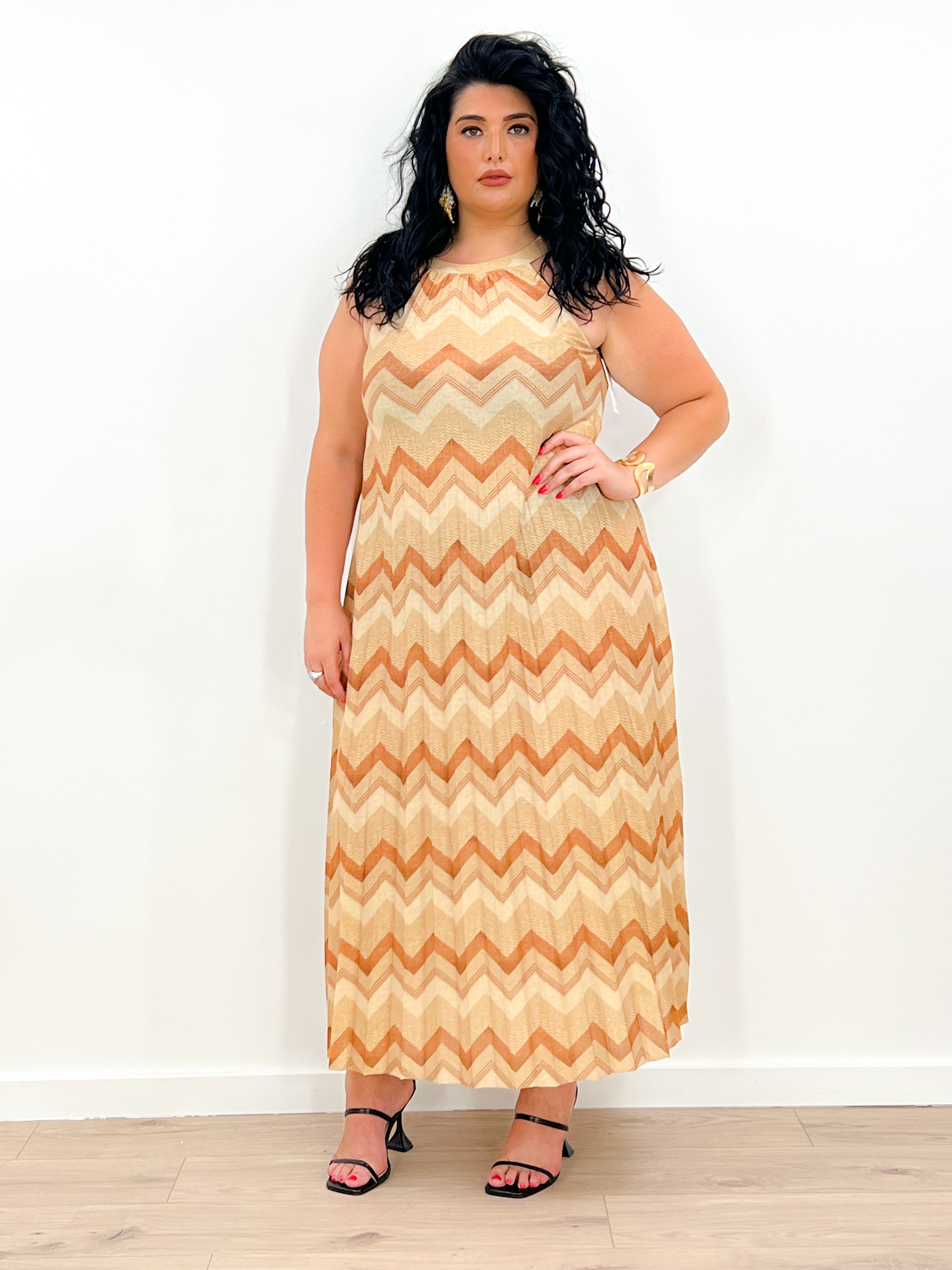 Abito Curvy  Egypt ORO