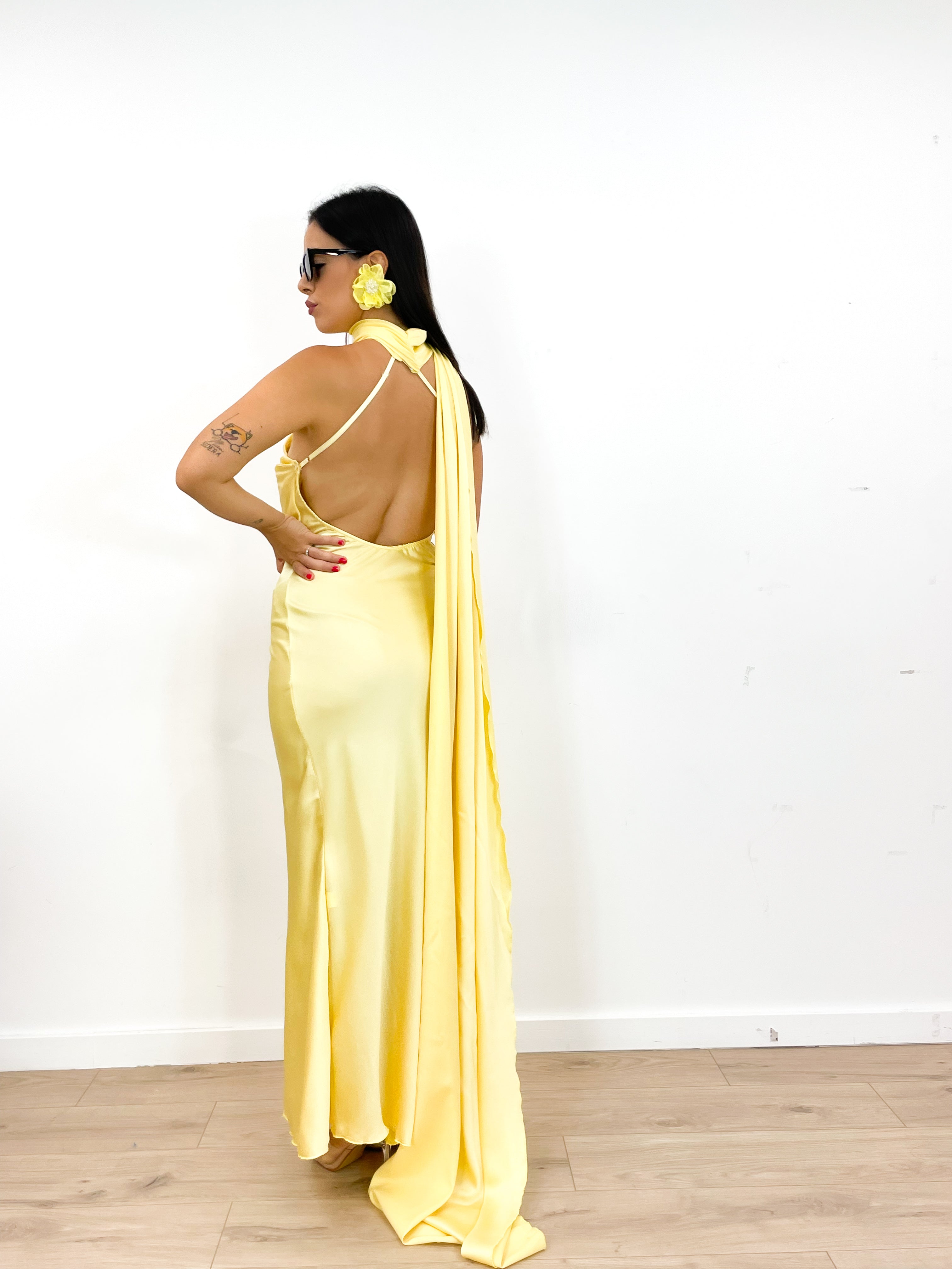 Orecchino fiore giallo